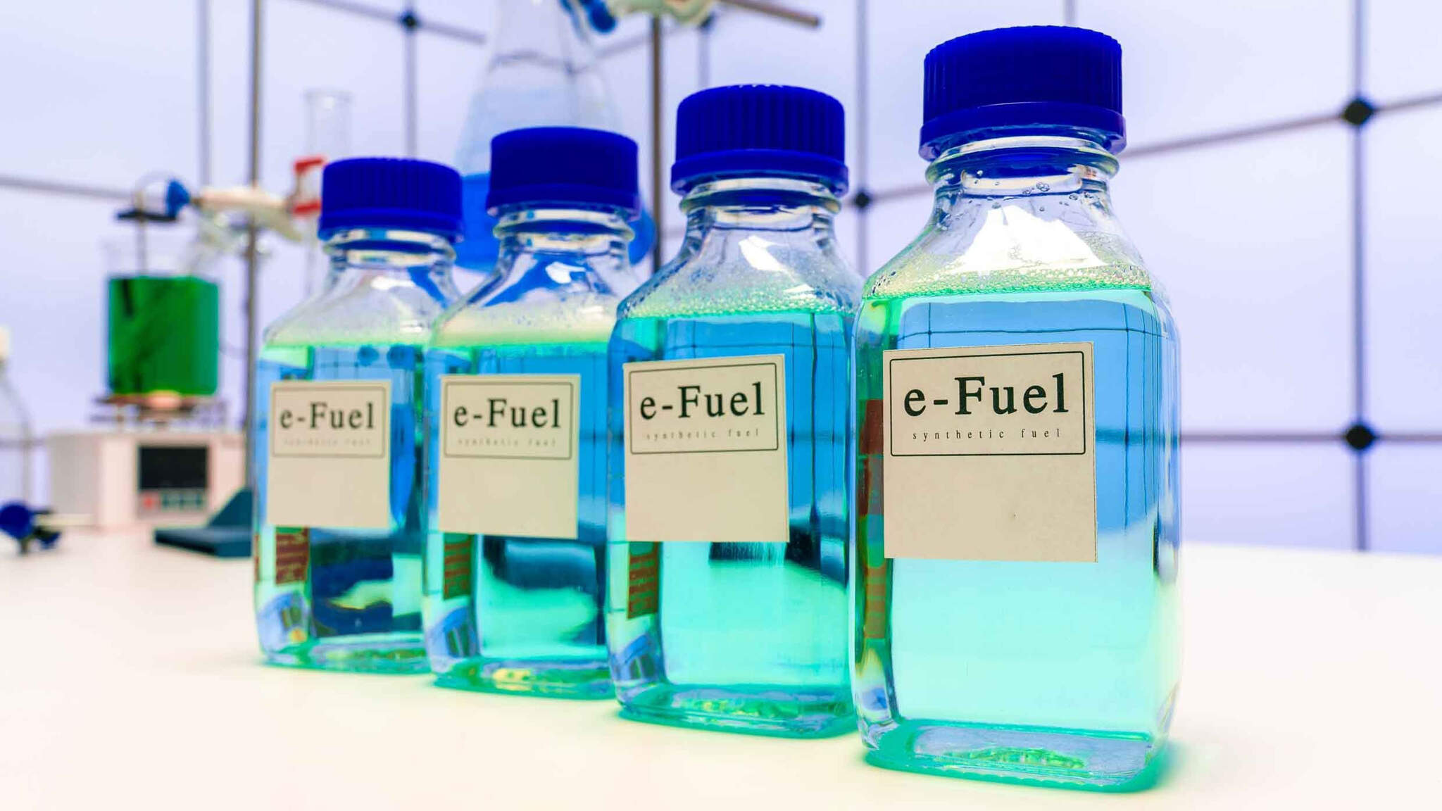 Synthetische brandstoffen zijn klimaatvriendelijk, maar niet de oplossing voor alle vervoerders.