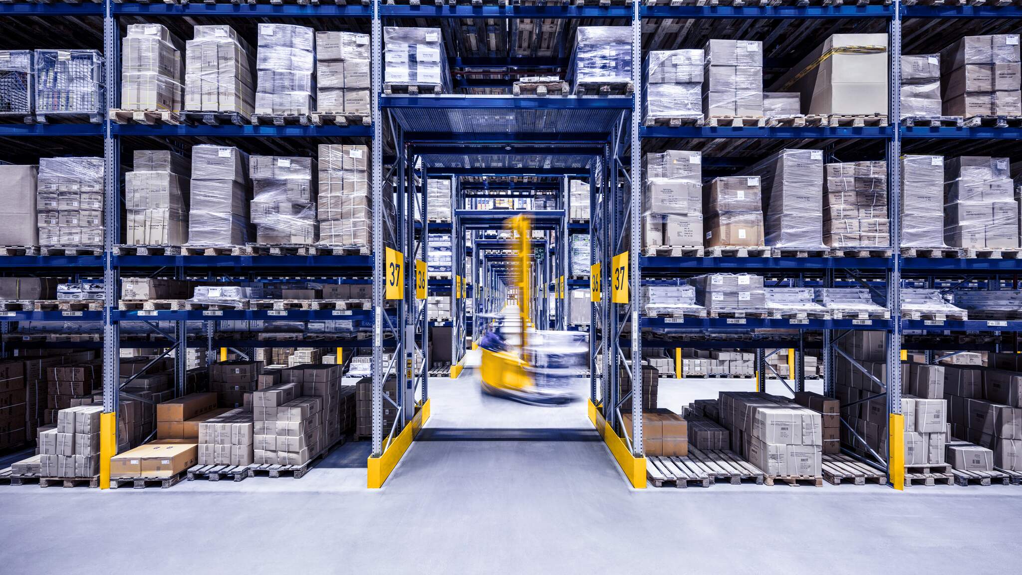 Wanneer opslag, voorraadbeheer en distributie als &eacute;&eacute;n geheel worden georganiseerd, ontstaat meer grip op de goederenstroom.