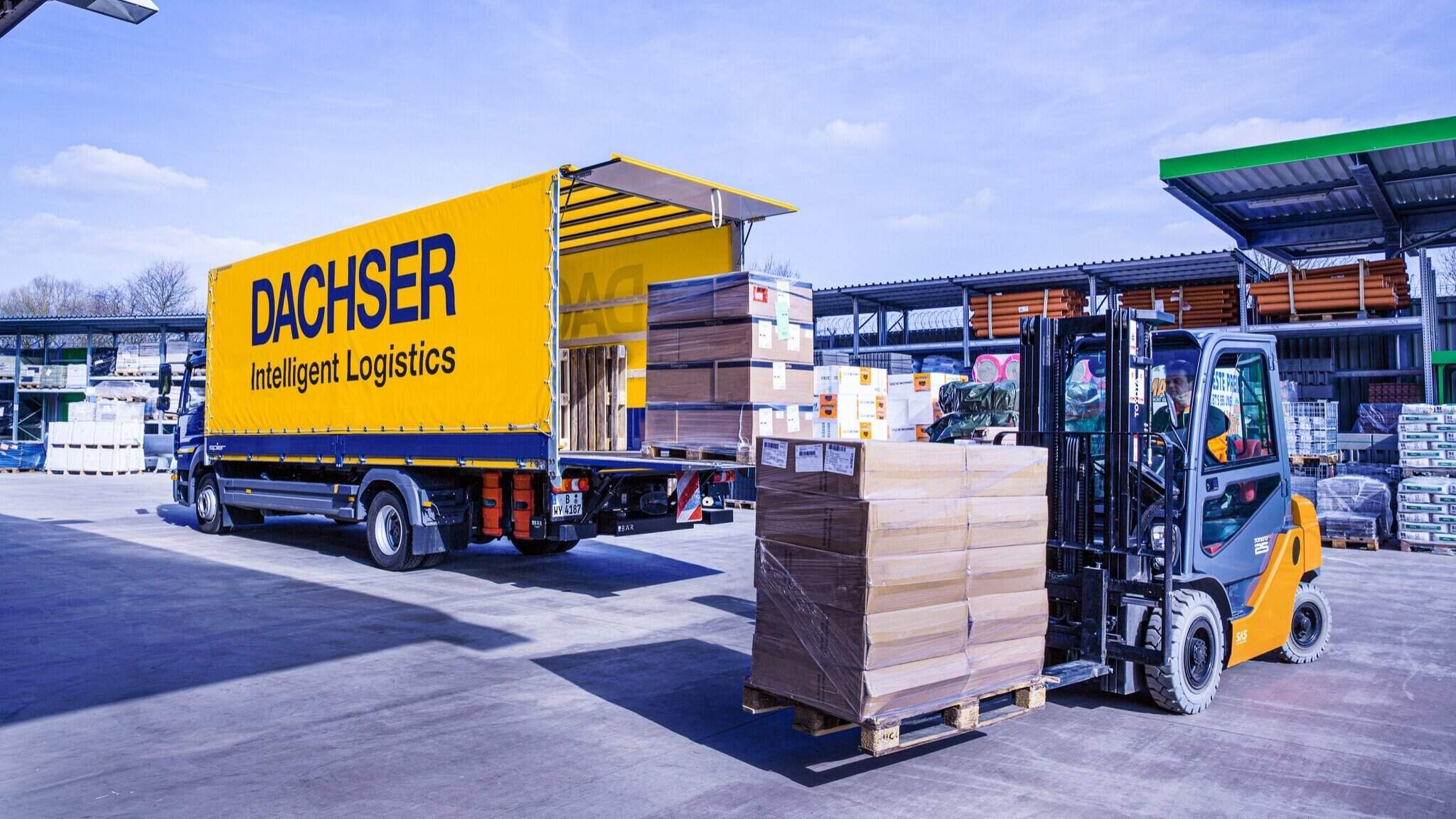 Na consolidatie in de logistieke hub worden groupagezendingen regionaal gedistribueerd naar klanten.
 